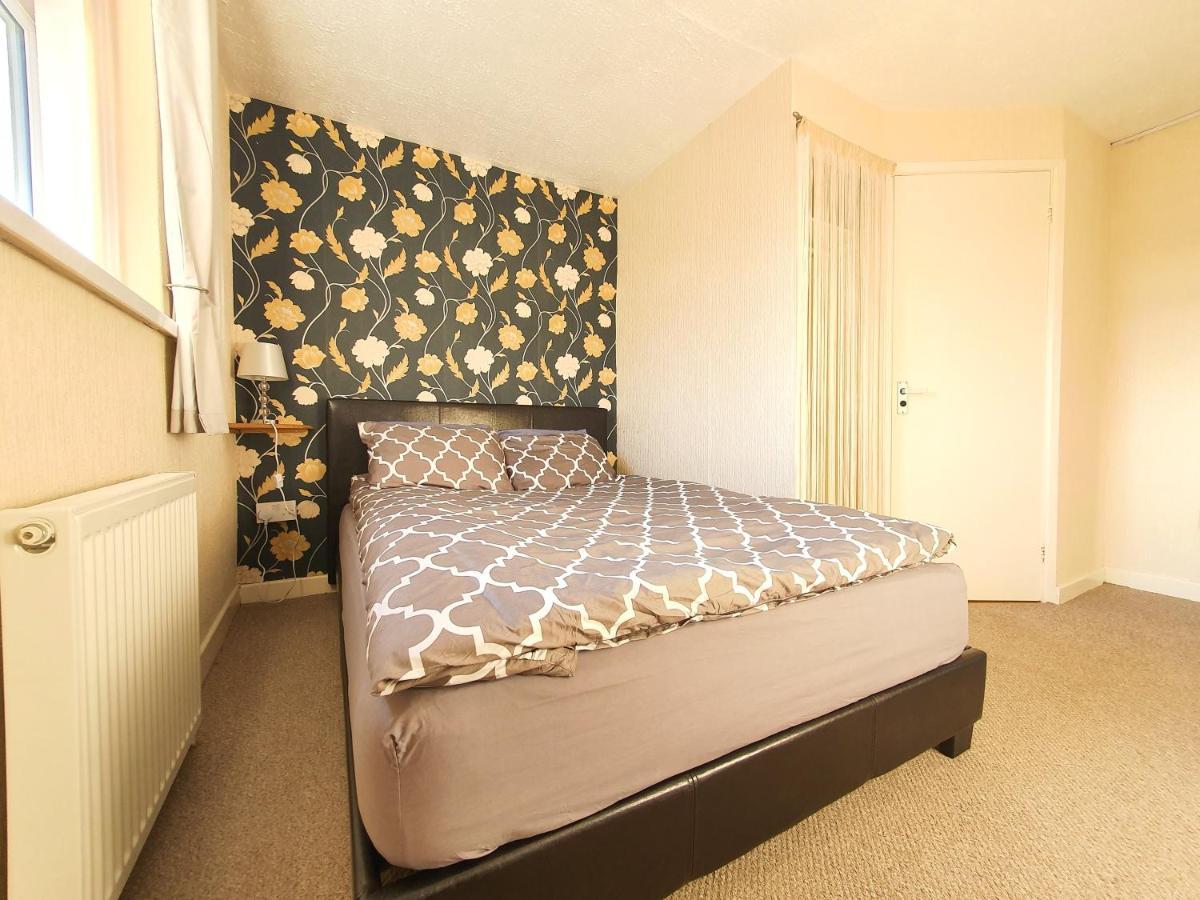 Dysa Crystal House Villa Blackpool Exterior photo